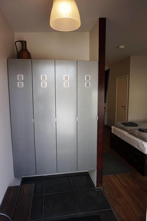 Little White Castle Apartment Keflavík Екстериор снимка