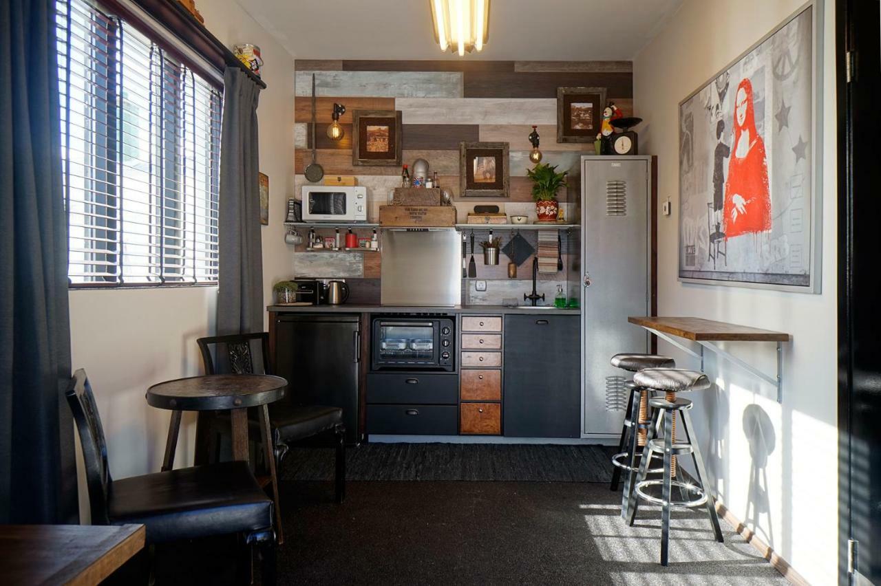 Little White Castle Apartment Keflavík Екстериор снимка