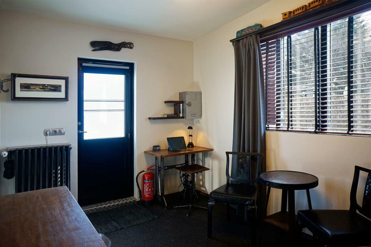 Little White Castle Apartment Keflavík Екстериор снимка