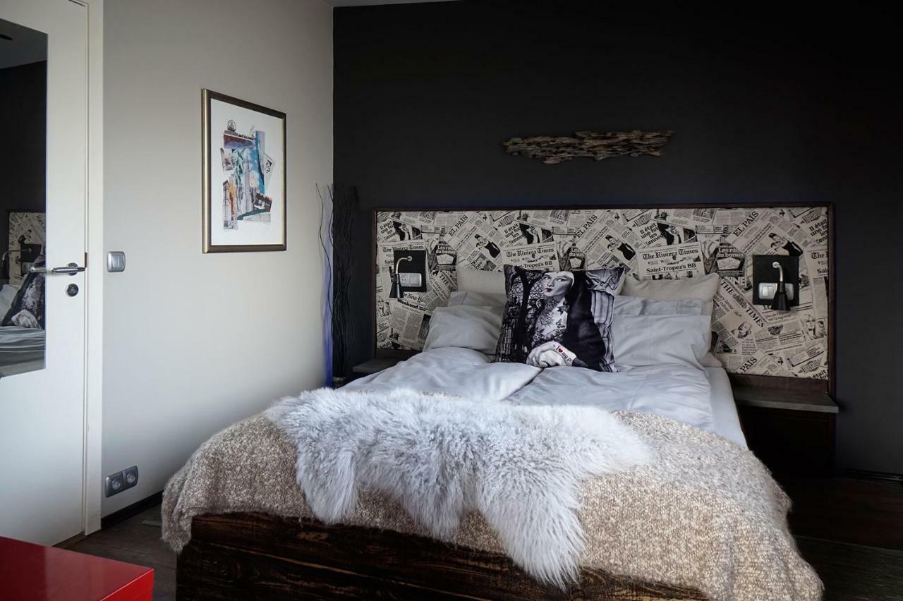 Little White Castle Apartment Keflavík Екстериор снимка